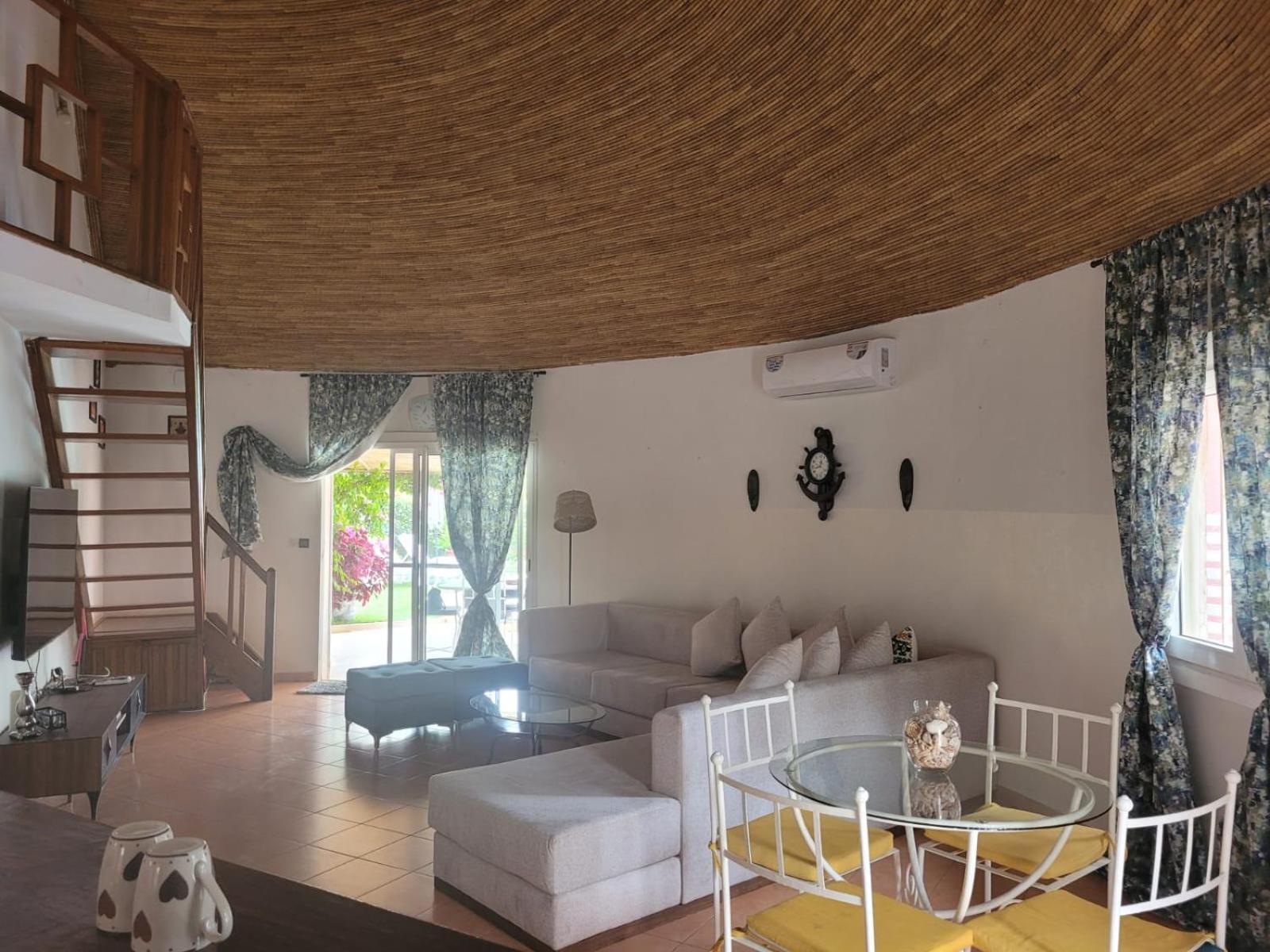 Villa Bord De Mer Avec Piscine Sali Tapé Zewnętrze zdjęcie